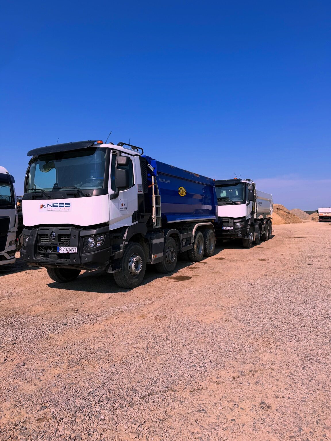 Autobasculante Renault MIHOT